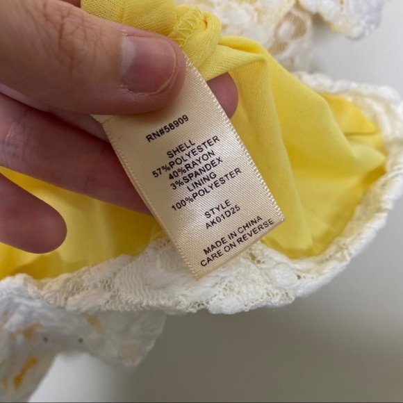 Chelsea & Violet Yellow Lace Sleeveless Peplum Waist Mini Dress Small - Picture 6 of 9